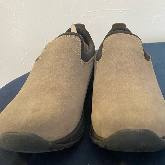 Lands End Suede Slip On Comfort
Clogs - Picture 1 of 8